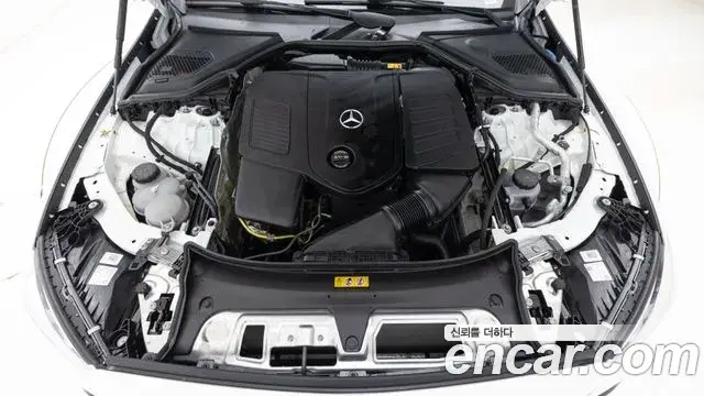 Mercedes-Benz E-Class 2025 — Фото 5/17