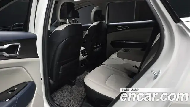 Kia Sportage 2022 — Şəkil 36/36