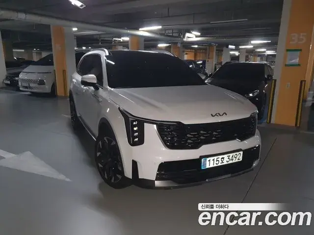 Kia Sorento 2025 — Photo 2/16