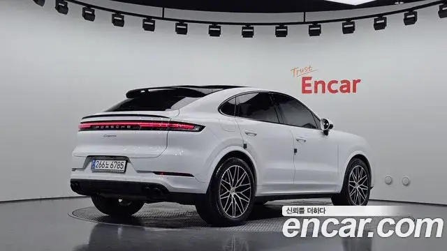 Porsche Cayenne, 2024