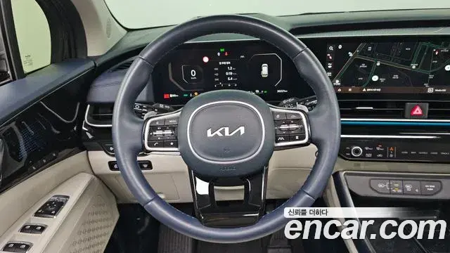 Kia Carnival 2024 — Photo 13/20