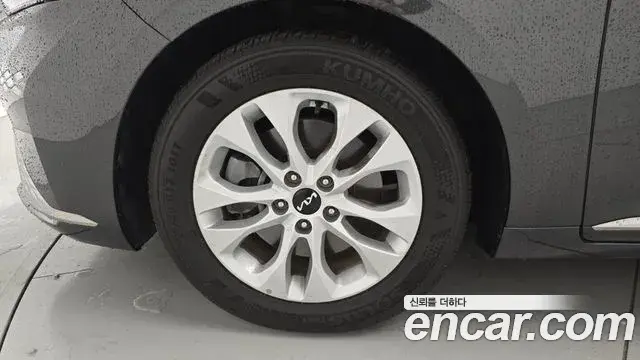 Kia K8 2023 — Photo 5/20