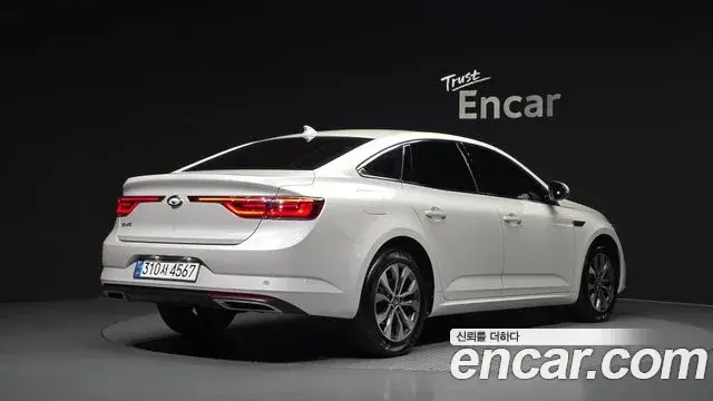 Renault Samsung SM6 2022 — Photo 2/20
