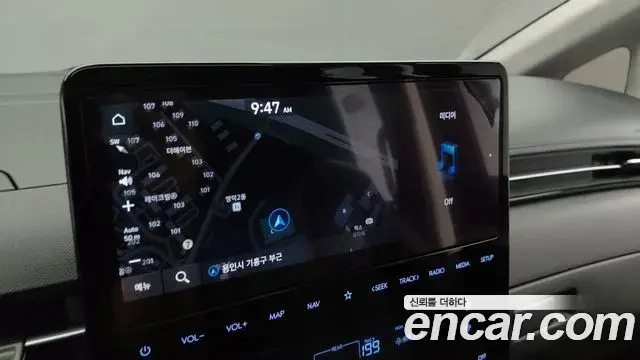 Hyundai Staria 2022 — Photo 11/20