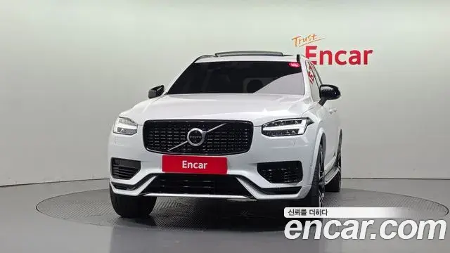 Volvo XC90 2020 — Фото 3/20