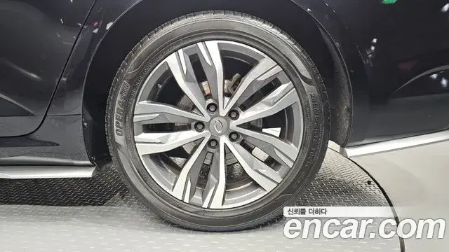 Renault Samsung SM6 2021 — ფოტო 9/35