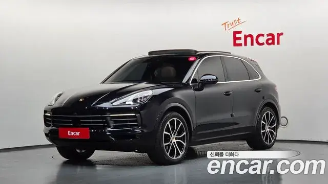 Porsche Cayenne 2022 — Photo 10/20