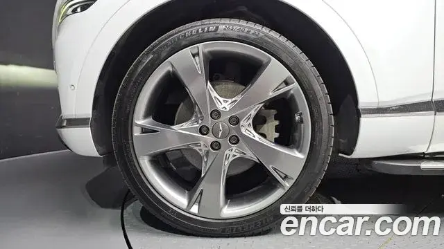 Genesis GV80 2020 — Photo 5/20