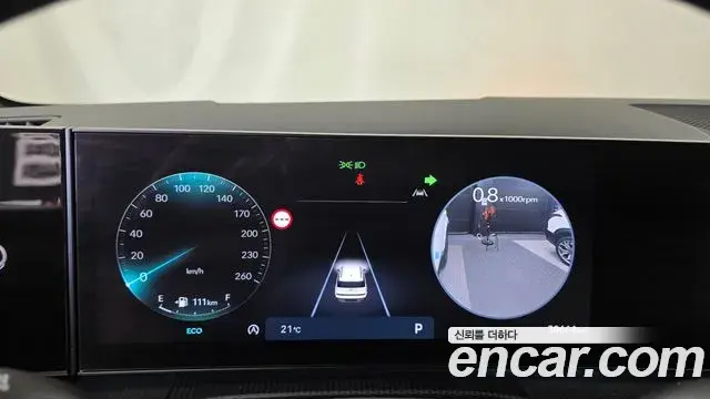 Hyundai Santa Fe 2024 — Şəkil 8/20