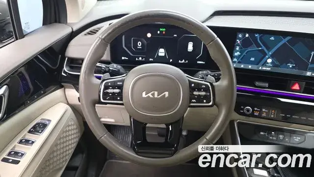 Kia Carnival 2024 — Photo 14/20