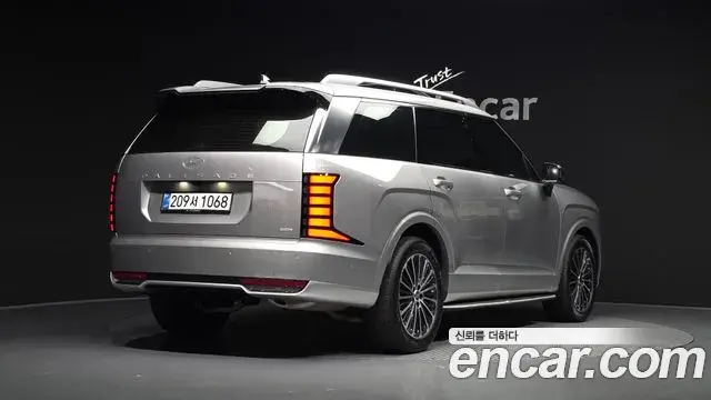 Hyundai Palisade 2025 — Photo 2/20