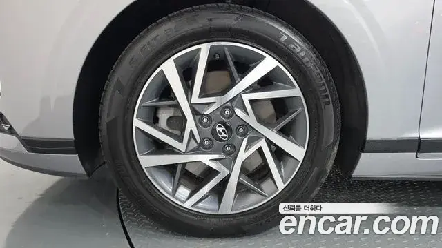 Hyundai Grandeur 2023 — Photo 5/20