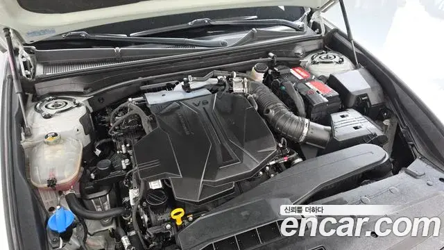 Hyundai Grandeur 2023 — Photo 6/20