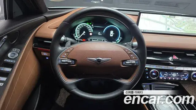 Genesis Electrified G80 2022 — Photo 14/20