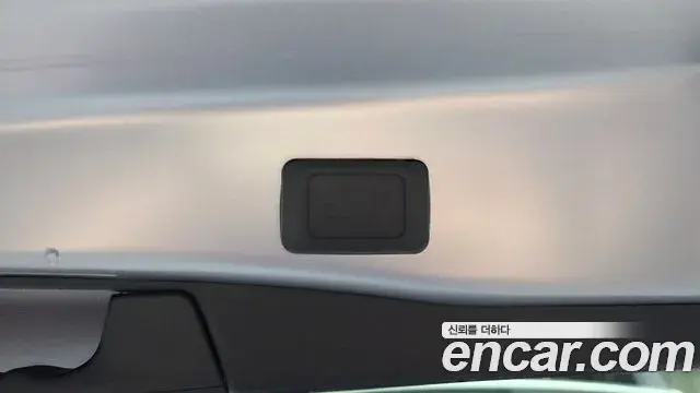 Toyota RAV4 2021 — Фото 17/20