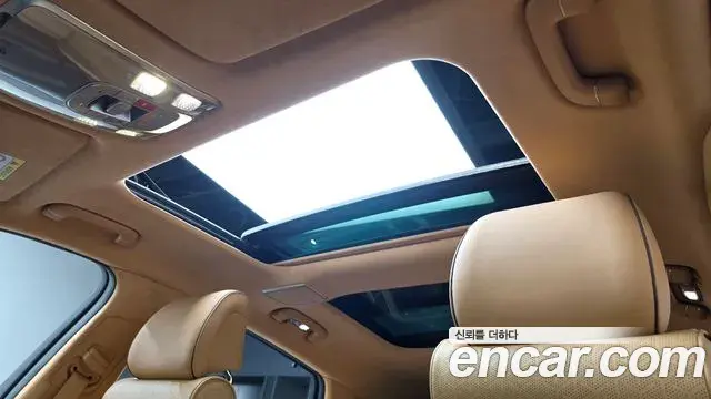 Genesis GV80 2023 — Photo 15/20