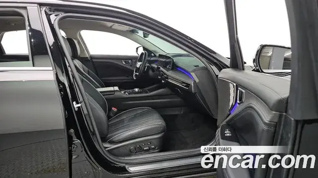 Kia K8 2025 — Şəkil 18/20