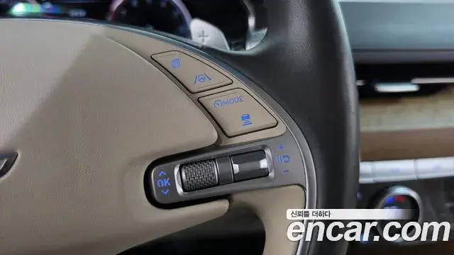 Genesis Electrified G80 2021 — Photo 17/20