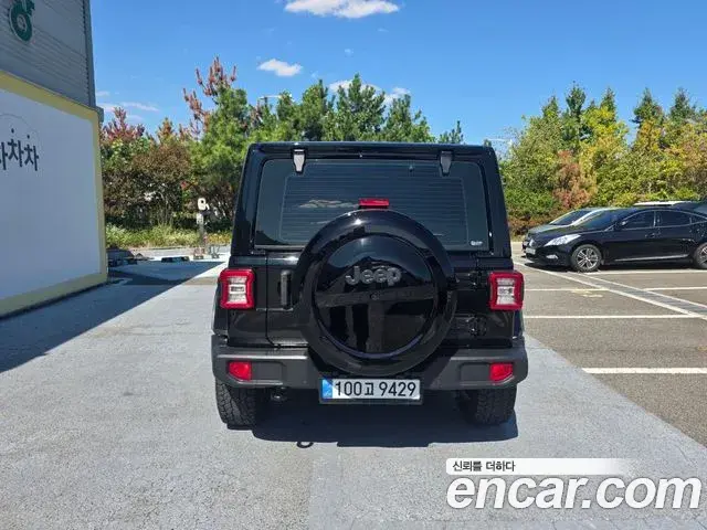 Jeep Wrangler 2020 — Photo 5/17