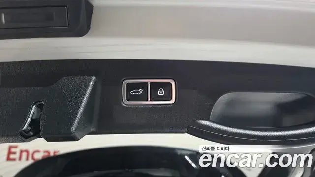 Kia Sorento 2021 — Şəkil 16/20