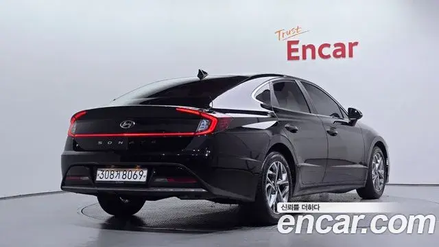 Hyundai Sonata 2020 — Фото 2/20