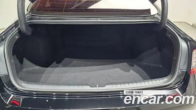 Hyundai Sonata 2020 — Фото 19/20