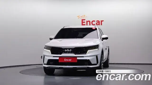 Kia Sorento 2023 — Photo 3/20