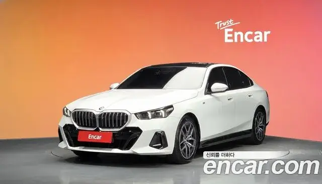 BMW 5 Series, 2025