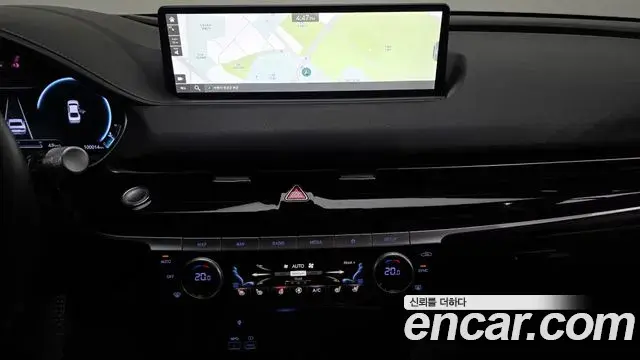 Genesis Electrified G80 2021 — Photo 13/20