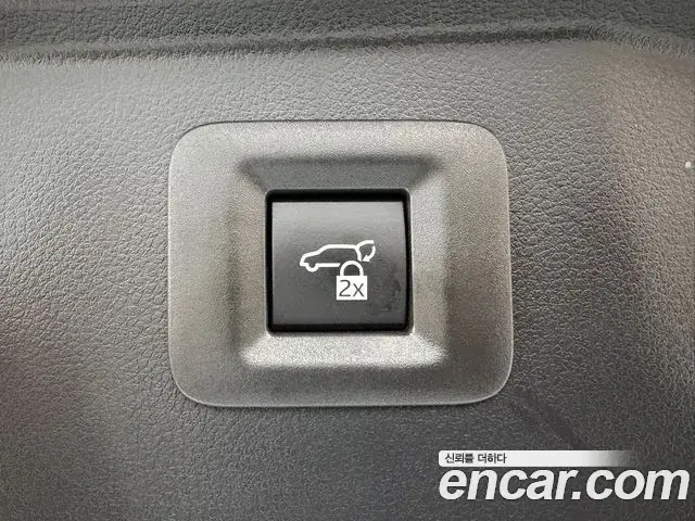 Toyota Alphard 2023 — Photo 20/20