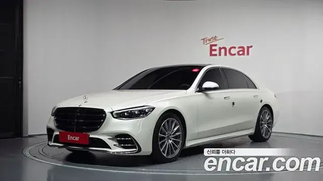 Mercedes-Benz S-Class 2021 — Photo 1/20