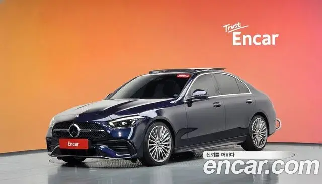 Mercedes-Benz C-Class 2023 — Фото 1/20