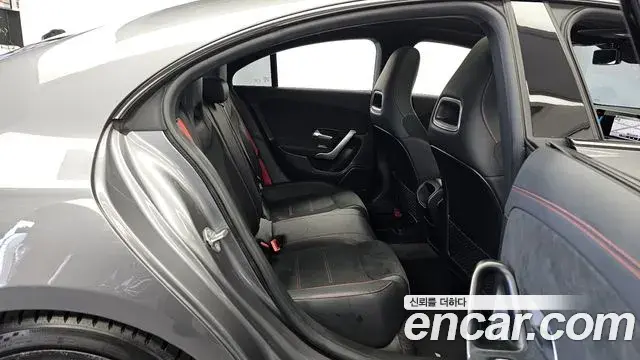 Mercedes-Benz CLA-Class 2020 — Фото 12/20