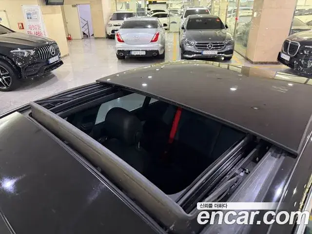 Mercedes-Benz C-Class 2020 — Photo 5/20