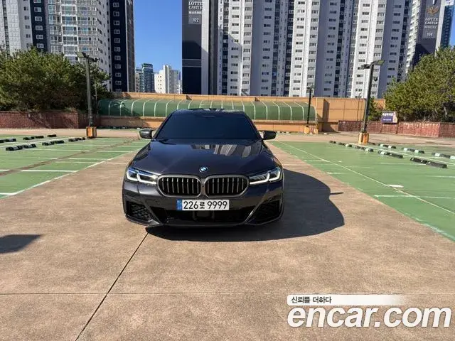 BMW 5 Series 2022 — Şəkil 3/20