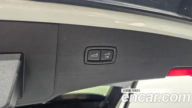 Porsche Cayenne 2020 — Photo 20/20