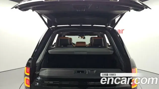 Land Rover Range Rover 2021 — Photo 20/20
