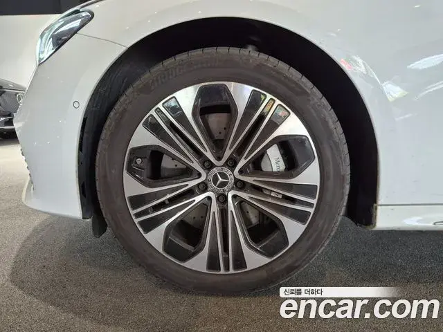Mercedes-Benz E-Class 2026 — Şəkil 4/20