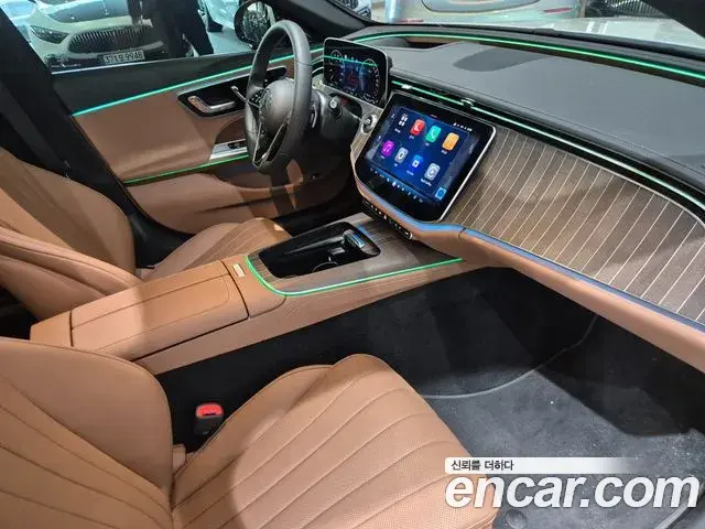 Mercedes-Benz E-Class 2026 — Şəkil 20/20