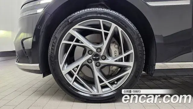 Genesis G90 2022 — Şəkil 5/20