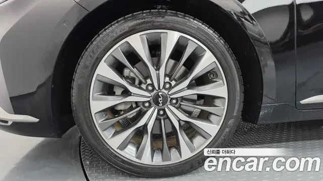 Kia K8 2022 — Photo 5/20