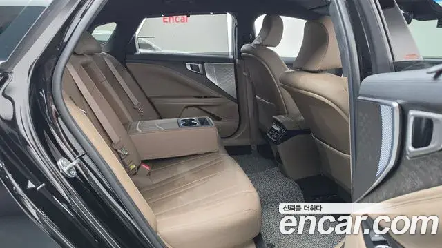 Kia K8 2022 — Photo 11/20