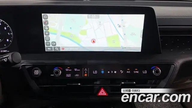 Kia K8 2022 — Photo 12/20