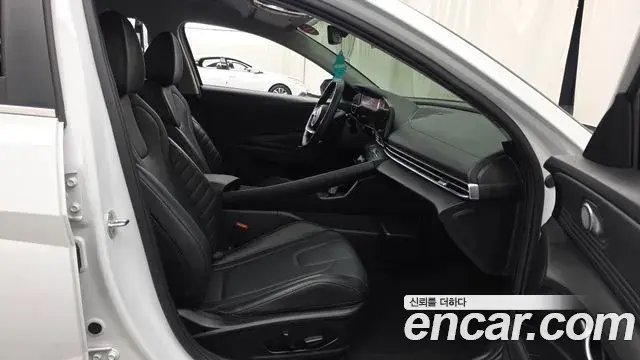 Hyundai Avante 2022 — Photo 10/20