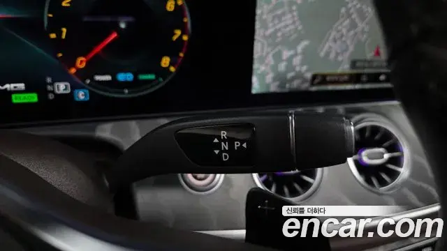 Mercedes-Benz CLS-Class 2020 — Photo 9/20