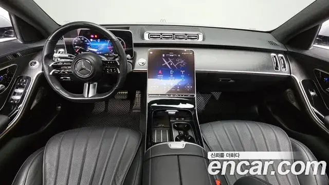 Mercedes-Benz S-Class 2022 — Photo 11/20