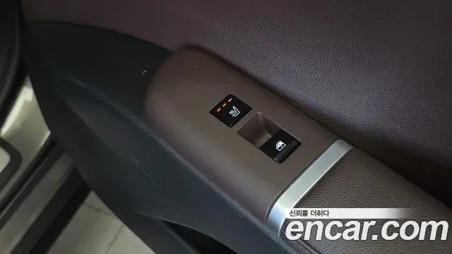 Hyundai Grandeur 2024 — Photo 19/20