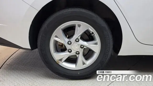 Hyundai Avante 2022 — Şəkil 5/20