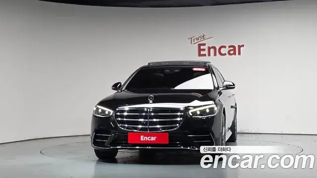 Mercedes-Benz S-Class 2022 — Photo 3/20