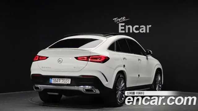 Mercedes-Benz GLE-Class 2023 — Photo 2/20